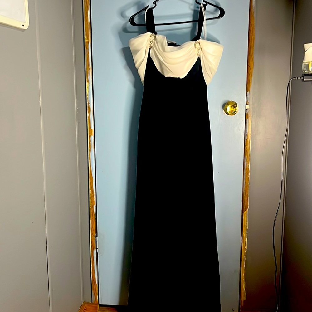 Vintage black and white dress